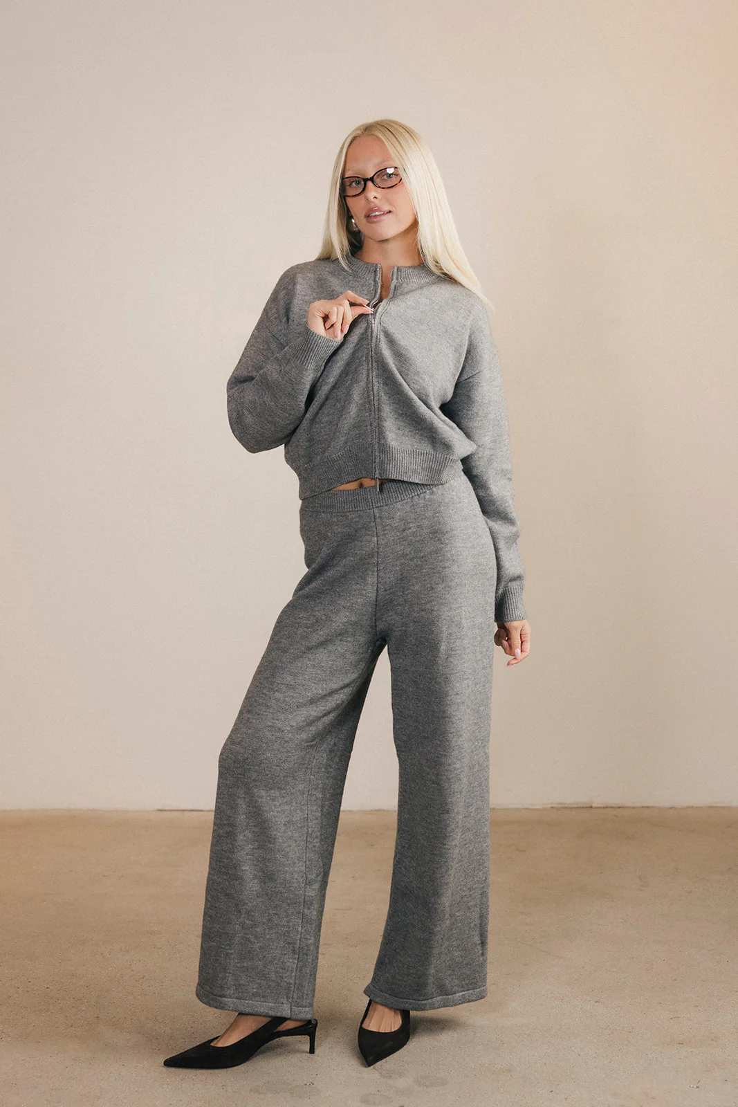 Ashlyn Knit Zip Up Long Sleeve Cardigan And Pants Set - Grey - Image 4