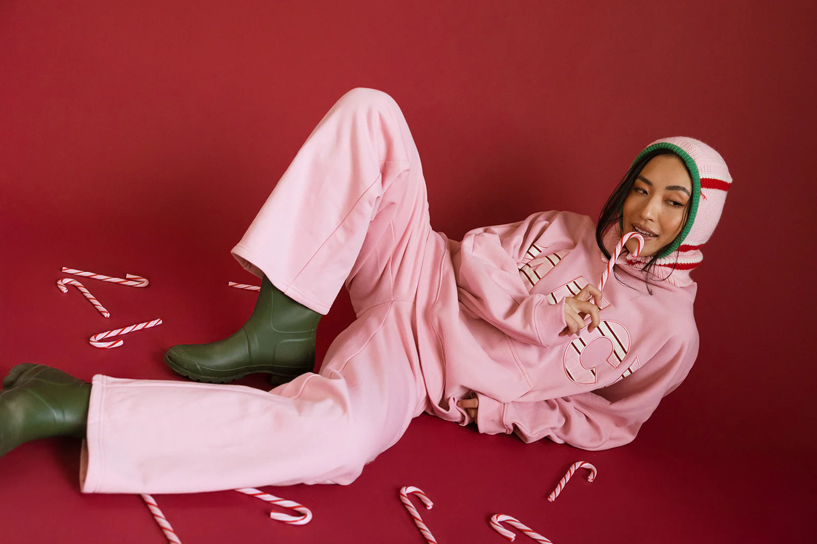 Fancy Fleece Wide Leg Sweatpants - Gumdrop - Image 15