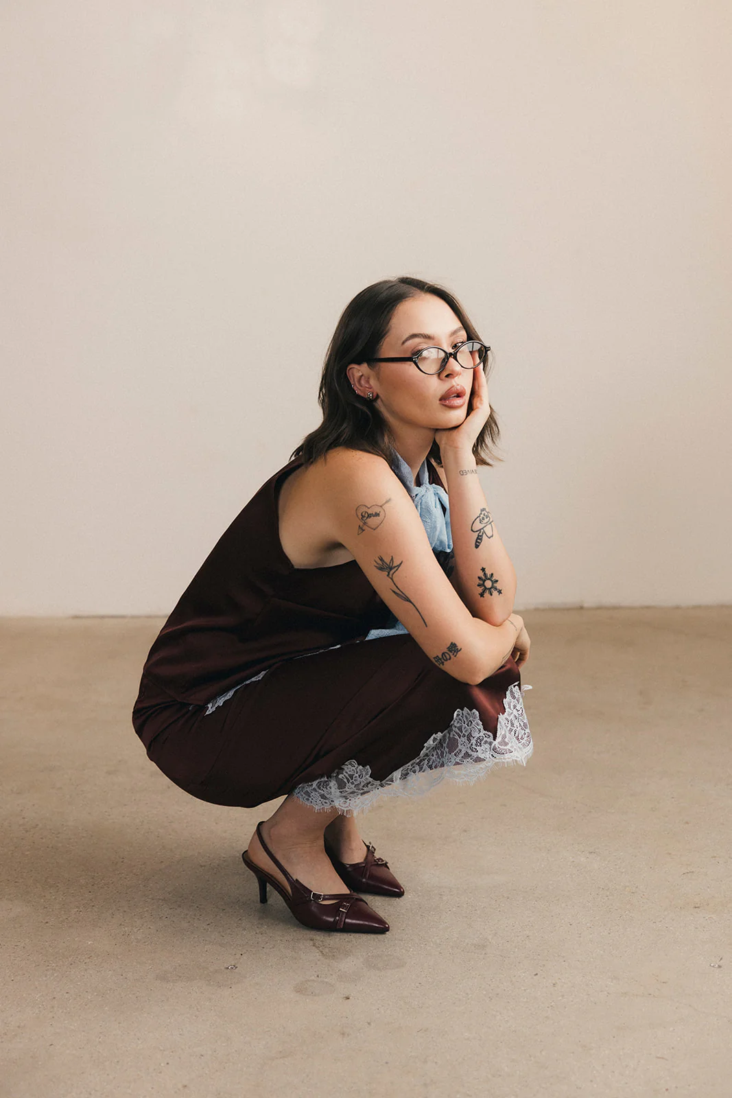 Lacey Lace Trim Tie Top And Skirt Set - Brown/Blue - Image 6